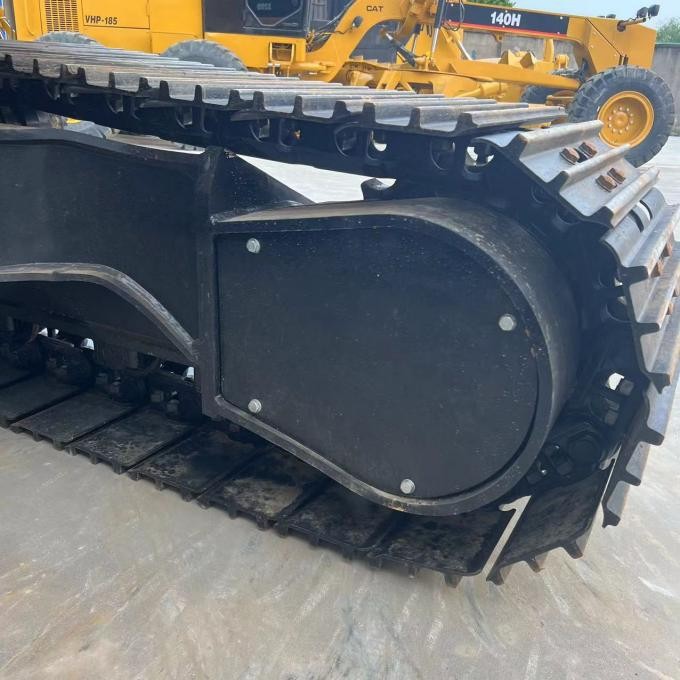 CAT 320D Hydraulic Crawler Excavator (5)